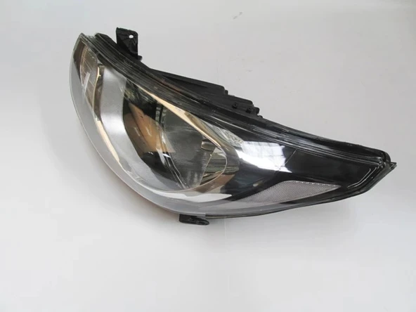 Hyundai Accent Blue 2011-2014 Far Lambası Sol Manuel - Beyaz Reflektörlü Ledsiz (5 Pin ) (Casp) (Oem No: - ) ürün görseli 1