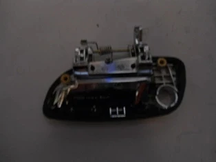 Hyundai Elantra 2002-2003 Ön Kapı Dış Açma Kolu Sağ Nikelajlı (Hushan) (Adet) (Oem No:Performance) ürün görseli 1