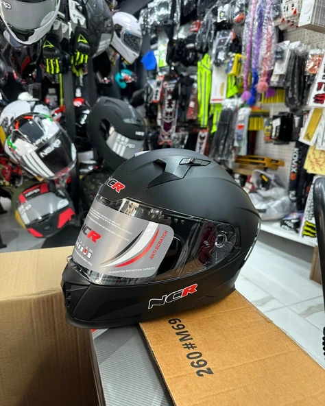 KASK KAPALI VİZÖRLÜ M69 ECE BELGELİ - MAT SİYAH GRAFİK ürün görseli 1
