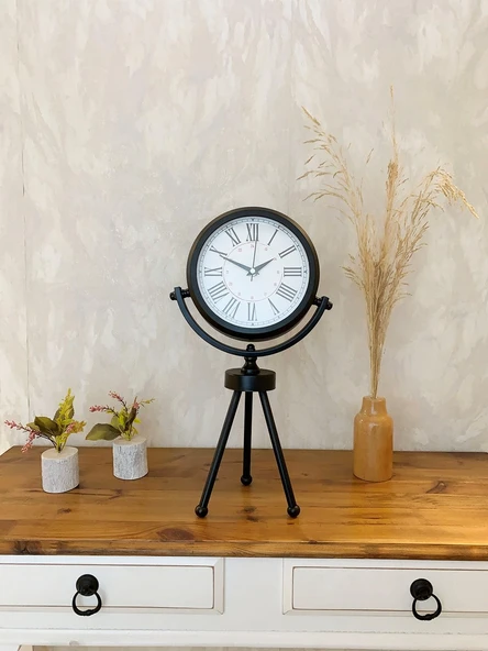 Norino Siyah Metal Mini Tripod Modern Masa Saati 45×26 cm ürün görseli 1