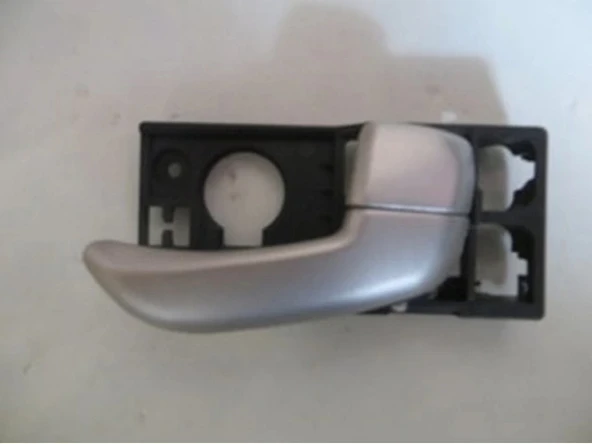 Hyundai İ10 2008-2011 Ön Kapı İç Açma Kolu Sağ Gümüş Gri (Adet) (Oem No:826200X010S4) ürün görseli 1