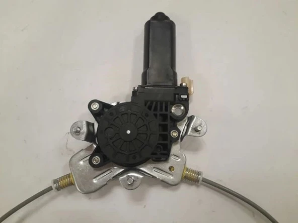Hyundai Sonata 2003-2005 Ön Cam Krikosu Sağ Elektrikli - Motorlu (Hushan) (Adet) (Oem No:8240438011) ürün görseli 1