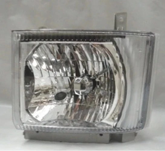 İsuzu Npr - 2010-2016 3D Far Lambası Sol Elektrikli - Motorlu Şeffaf Camlı (Hb2) (Famella) (Adet) (Oem No:8980984821) ürün görseli 1
