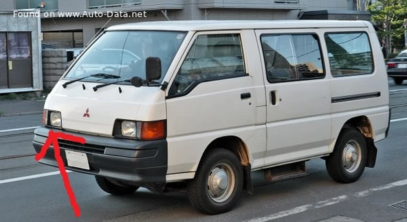 SAĞ yolcu tarafı Sinyal Lambası Köşe Far Çerçeveli MITSUBISHI L300 Mitsubishi Delica L300 1986-1993 LUCID 214-1212R MB527294R 2141212lae2 ürün görseli 1