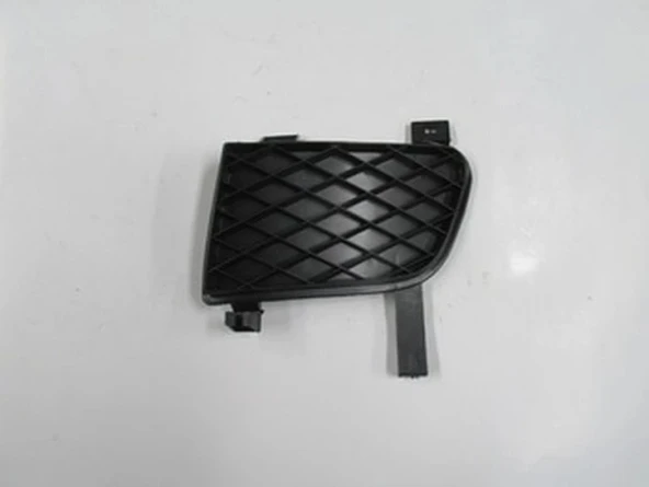 Mazda 323 1999-2002 Familia Sis Lambası Kapağı Sol Siyah (Tw) (Adet) (Oem No:B25D50C21) ürün görseli 1