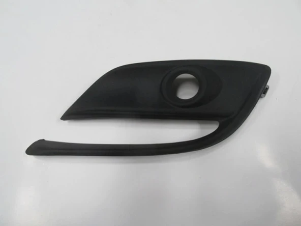 Mazda 3 Sedan 2016-2018 Ve Hatchback Sis Lamba Kapağı Sağ Delikli (Tw) (Adet) (Oem No:Bajc50C11A) ürün görseli 1