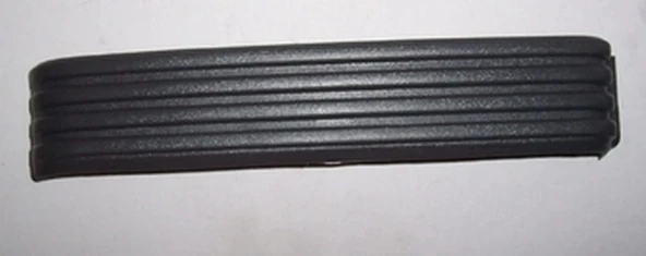 Mazda E2200 1988-1995 Minübüs Arka Tampon Ucu Sağ Tırtırlı (Plastik) (Tw) (Adet) (Oem No:S08350251) ürün görseli 1