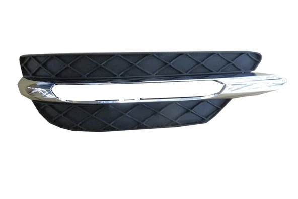 Mercedes C Class 2011-2013 Avangarde Sis Lamba Kapağı Sol (Nikelaj Çıtası İle Birlikte) (Tw) (Oem No: 2048803224) ürün görseli 1