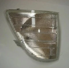 Mercedes Sprinter 1995-2000 Ön Sinyal Sağ Beyaz (Mars) (Adet) (Oem No:A90182002214) ürün görseli 1