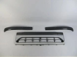 Mitsubishi Canter 1998-2006 Fe635-659 Ön Panjur Gri Beyaz Reflektörlü (Yazısız) (Fpı) (Adet) (Oem No:Mc139306) ürün görseli 1