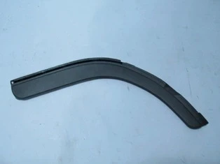 Mitsubishi Canter 2006-2012 Fuso Çamurluk Ağzı Plastiği Sağ (Fe711-839-859E-859G) (Bfn) (Oem No: Mk403146) ürün görseli 1