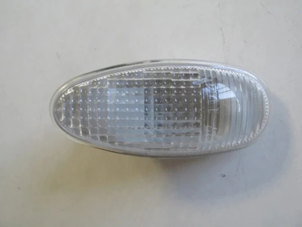 Mitsubishi Outlander 2004-2007 Çamurluk Sinyali Beyaz Sağ - Sol Aynı Adet Casp (Oem No: Mr522027) ürün görseli 1
