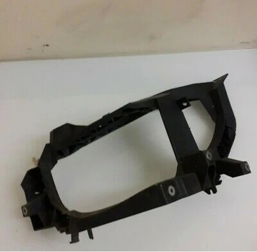 Mitsubishi Colt 2009-2012 Far Yuvası Sol (Tw) (Adet) (Oem No:5256A813) ürün görseli 1