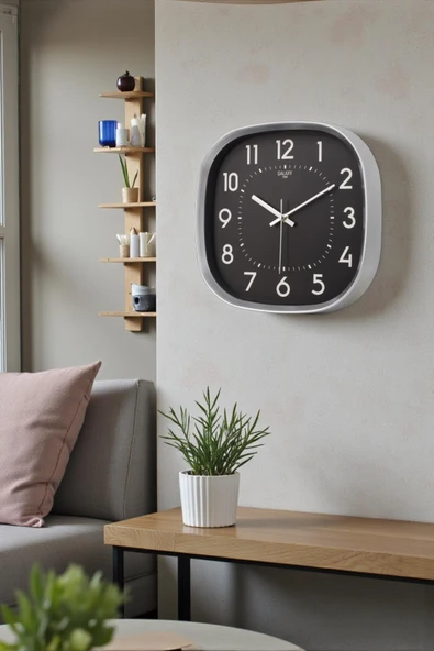 Gri Çerçeve Siyah Kadran Beyaz Rakamlı Duvar Saati 31 cm ürün görseli 1