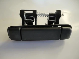 Nissan Pathfinder 1996-1999 Bagaj Açma Kolu Siyah Pütürlü (Adet) (Oem No:906060W003) ürün görseli 1
