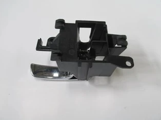 Nissan Navara 2006-2014 Ön Kapı İç Açma Kolu Sol (Elceği Nikelajlı) (Euro Body) (Oem No: 80671-4X02B) ürün görseli 1