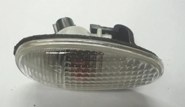 Mitsubishi Pajero 2004-2006 Çamurluk Sinyali Beyaz Sağ - Sol Aynı (Adet) (Casp) (Oem No:Mr522027) ürün görseli 1
