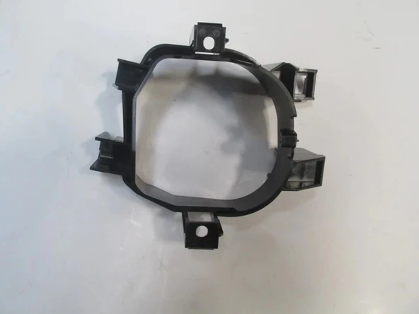 Nissan Navara 2016-2022 Sis Lamba Çerçeve Braketi Sol Plastik (Casp) (Oem No: 296-2064A) ürün görseli 1
