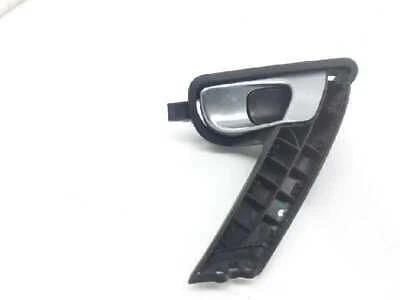 Nissan Primera 2002-2008 Kapı Kolu İç Sağ (Oem No: 80671-Av600) ürün görseli 1