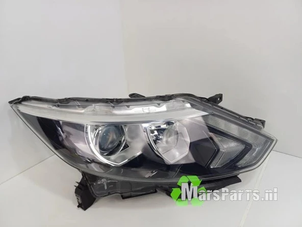 Nissan Qashqai 2014-2017 Far Sağ (J11) (Oem No: 26010-4Eh0A) ürün görseli 1