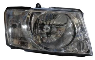 Nissan Patrol 2006-2007 Far Lambası Sağ Manuel Şeffaf Camlı (Famella) (Oem No: 26010-Vd327) ürün görseli 1