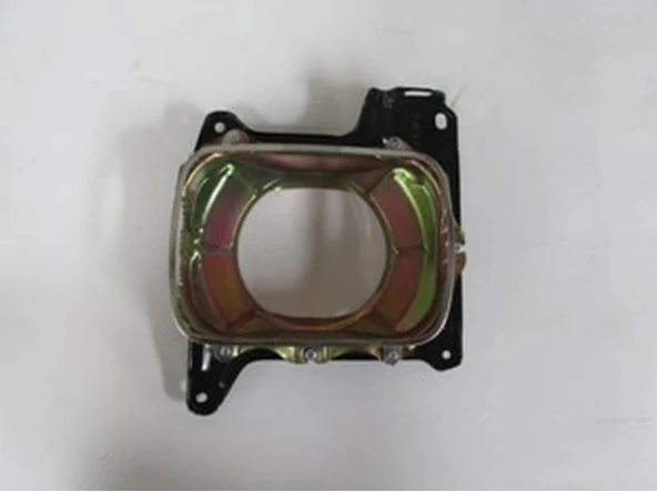 Nissan D21 1989-1997 Pickup Far Lambası Sacı Sağ (Fpı) (Adet) (Oem No:2601003W00) ürün görseli 1