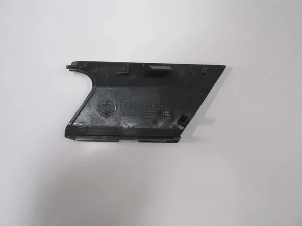 Opel Astra J Sedan 2012-2020 Ve Hatchback Sis Lamba Kapağı Üst Plastiği Sağ (Oem No: 1401027) ürün görseli 1
