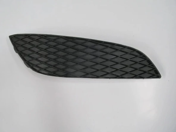 Opel Astra H Sedan 2007-2014 Ve Hatchback Sis Lamba Kapağı Sağ Deliksiz (Oem No: 1400411) ürün görseli 1
