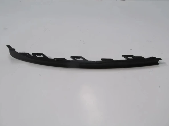 Opel Astra K Hatchback 2016-2019 Ön Tampon Panjur Çıtası Sağ (Sis Kapağı Alt Çıta)(Tw) (Oem No: 13469599) ürün görseli 1