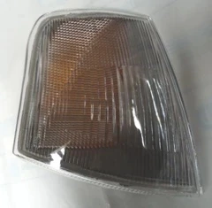 Opel Omega 1991-1994 Ön Sinyal Sağ Beyaz (Geniş Tip) (Famella) (Adet) (Oem No:1226051) ürün görseli 1