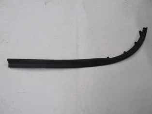 Peugeot 206 Plus Hatchback - 2010-2013 Karlık Sağ (Ön Tampon Altı) Siyah (Spoıler) (Lm) (Oem No: 7422.80) ürün görseli 1