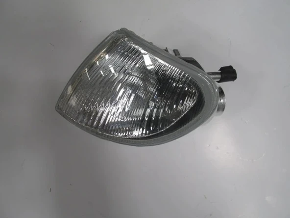 Peugeot Partner 1996-2002 Ön Sinyal Sol Beyaz (Mars) (Adet) (Oem No:630379) ürün görseli 1