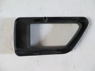 Peugeot Partner 2003-2009 Ön Kapı İç Açma Kolu Çerçevesi Sağ Siyah Oem No: 9119.C7 ürün görseli 1