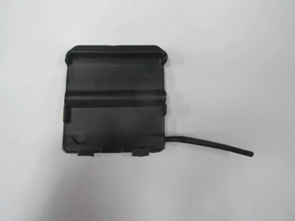 Renault Clio 4 Hatchback 2013-2016 Arka Tampon Çeki Demir Kapağı (Oem No: 511658538R) ürün görseli 1