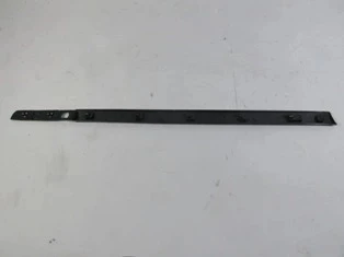 Renault Clio 3 Grandtour 2009-2012 Ön Kapı Bandı Sol Siyah (Oem No: 7701476434) ürün görseli 1