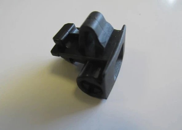 Renault Clio 4 Hatchback 2013-2016 Su Fıskiye Memesi (Oem No: 8200600847) ürün görseli 1