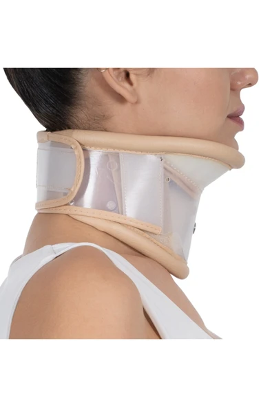 Wingmed Servikal Çeneli Boyunluk Yükseklik Ayarlı Adjustable Pvc Cervıkal Collar ürün görseli 1