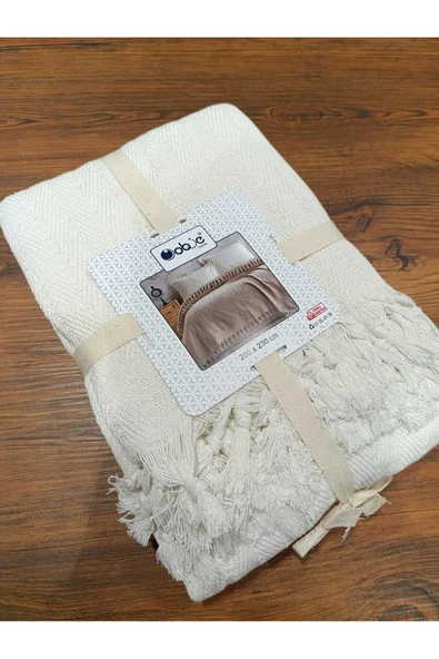 Turkrugs 200x230 Obje Pike"Pamuklu pike, yumuşak dokusuyla rüya gibi bir uyku vaat eder." ürün görseli 1