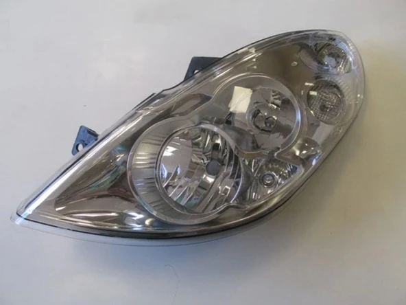 Renault Master 2011-2019 Far Lambası Sol Elektrikli - Motorlu Ayfar (Oem No: 260608210R) ürün görseli 1