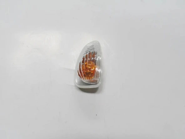 Renault Master 3 2011-2019 Kapı Ayna Sinyali Sol Sarı (Oem No: 261652475R) ürün görseli 1