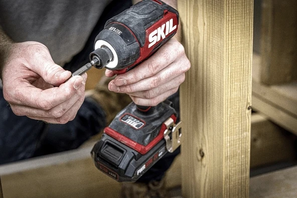 SKIL COMPACT 3225CA AKÜLÜ DARBELİ VİDALAMA - Resim 5