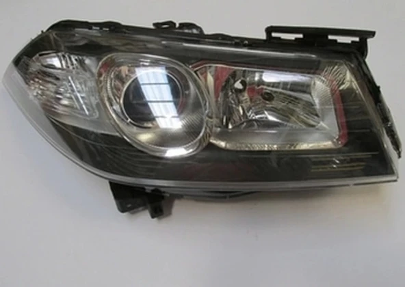 Renault Megane 2 2007-2009 Far Lambası Sağ Elektrikli - Motorsuz Siyah 5 Fiş Mercekli Makyajlı(Ayfar) (Adet) (Oem No:770 ürün görseli 1