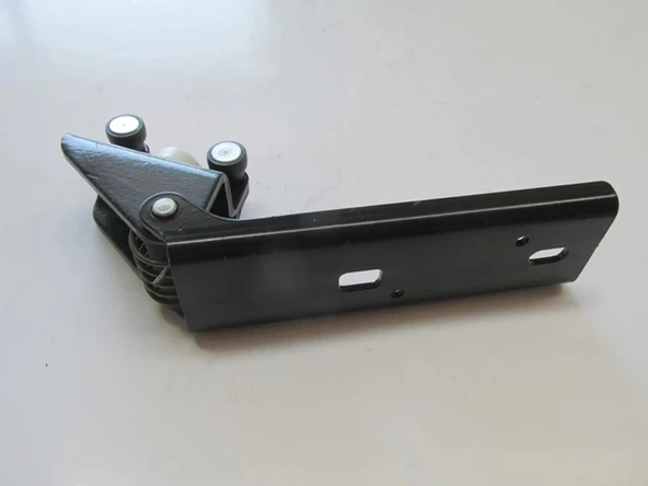 Renault Trafic 2 2004-2014 Sürgülü Kapı Orta Ray Bağlantısı Sağ (Oem No: 7700312372) ürün görseli 1
