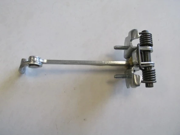 Renault Scenic 1 2000-2003 Arka Kapı Durdurucusu Sağ - Sol Aynı (Adet) Gergisi) (Oem No: 7700834328) ürün görseli 1