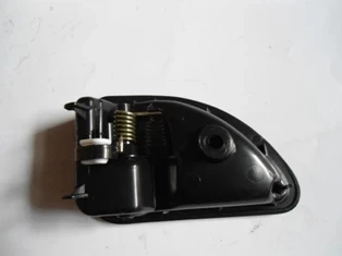 Renault Twingo 1993-1998 Ön Kapı İç Açma Kolu Sağ Siyah (Hushan) (Adet) (Oem No:7700820524) ürün görseli 1