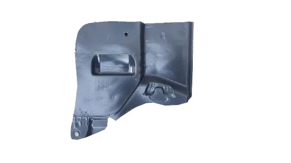 Skoda Octavia 2013-2017 Karter Muhafaza Plastiği Sağ (Oem No:5Q0825272A) ürün görseli 1