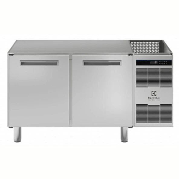 Electrolux Professional 2-kapılı Tezgah Tip Derin Dondurucu, 600x400 Mm Tepsi Kiti, -10-24°c, Aısı 304, Üst Tablasız BPLEF2NN ürün görseli 1