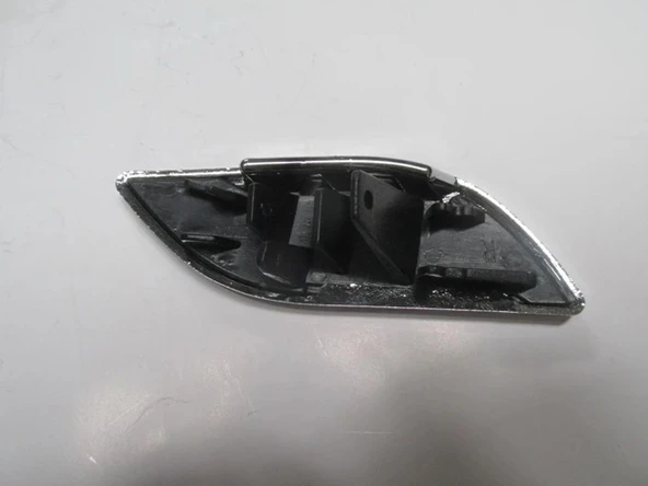 Skoda Superb 2009-2012 Far Yıkama Fıskiye Kapağı Sağ Nikelajlı (Tw - Y) (Oem No: 3T0955110A) ürün görseli 1