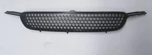 Toyota Corolla 1999-2000 Ön Panjur Siyah Delikli (Yuvarlak Farlı Tip) (My) (Adet) (Oem No:5310105020Ao) ürün görseli 1