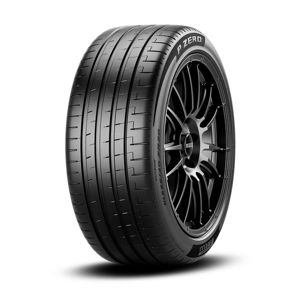 PİRELLİ 225/45R18 95Y XL PZERO (PZ5) ürün görseli 1